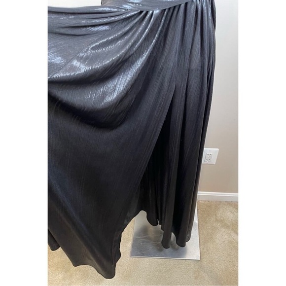 Retrofete Waldorf Lame Strapless Metallic Ruched Pleated
Black Maxi Dress Sz XS - Picture 6 of 9